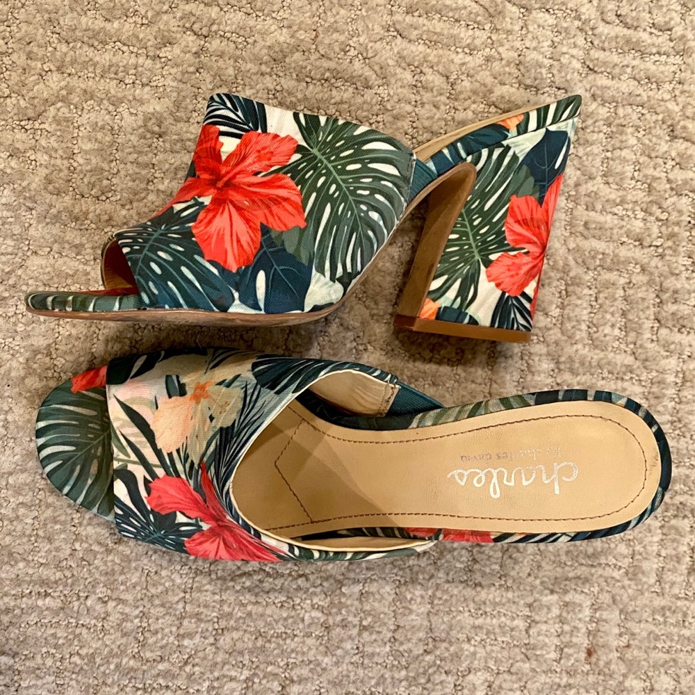 Charles David Print Wedges